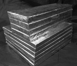 陶瓷纖維復(fù)合絕熱板 陶瓷纖維復(fù)合絕熱板