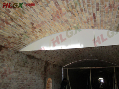 隧道窯拱頂擋風板